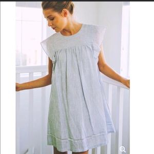 Gray/white pin striped seersucker dress/tunic